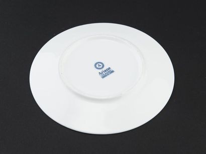 Paul BOCUSE
Important service de table en...