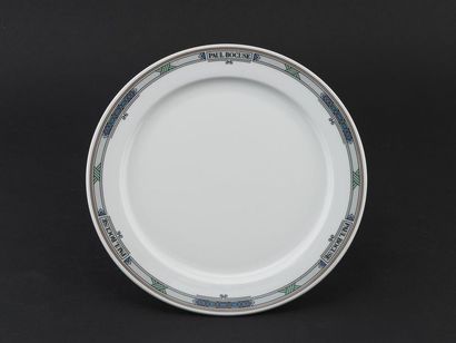 Paul BOCUSE, 
Six grandes assiettes en porcelaine...