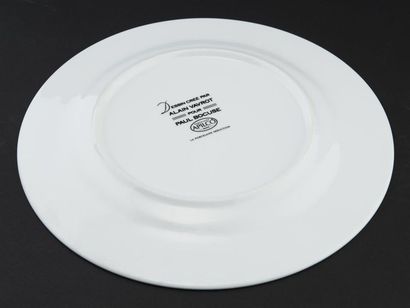 Paul BOCUSE, 
Six grandes assiettes en porcelaine...