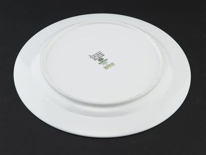 Paul BOCUSE, 
Six grandes assiettes en porcelaine...