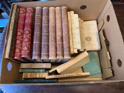 Un carton de livres divers dont Histoire...