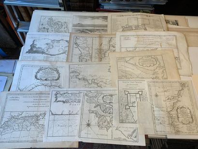 Lot de 14 gravures ou cartes XVIIIe diverses...