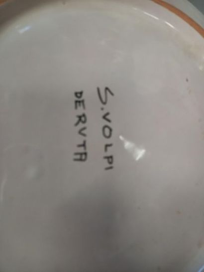 DERUTA
Paire de plats rond en faience émaillée...