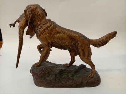 LIENARD
Chien et gibier 
Signé
H : 23 cm
