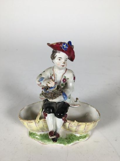 Saleron double en porcelaine à décor d'un...