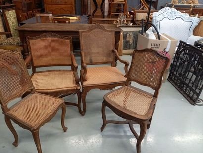 2 fauteuils et 2 chaises canées