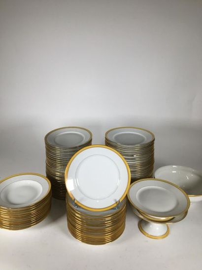 Service de table en porcelaine jaune blanche...