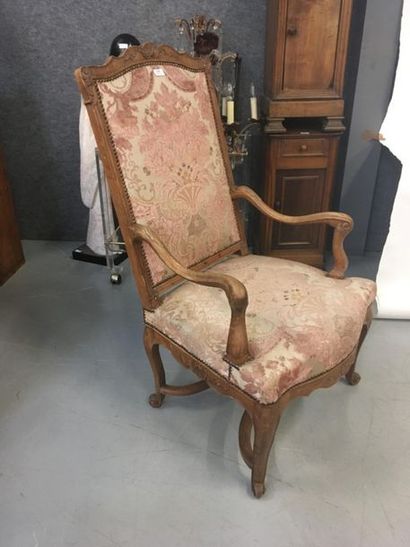 Fauteuil de style Louis XV