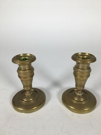 Paire de bougeoirs de toilette époque Restauration
H...