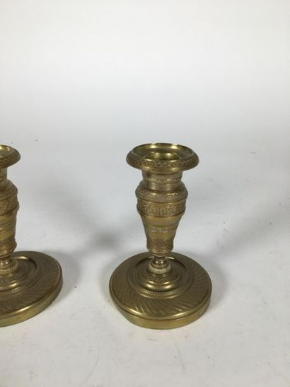 Paire de bougeoirs de toilette époque Restauration
H...