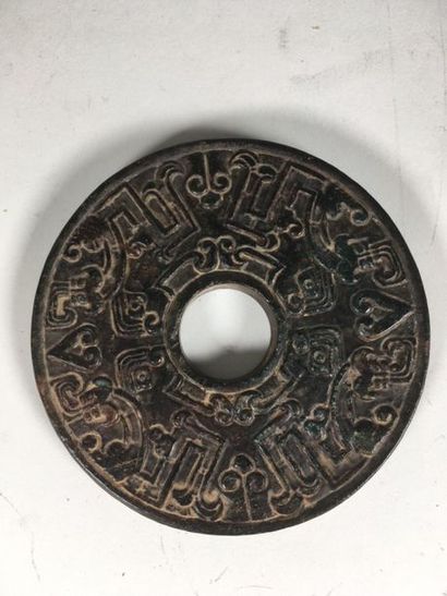 Disque Bi en pierre dure
D : 8.5 cm