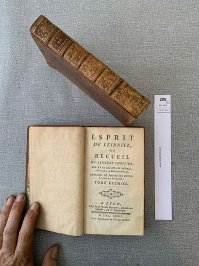 Esprit de Leibniz. 2 volumes in-12. Lyon,...