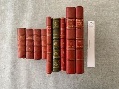 Un ensemble de 9 volumes reliés, dont Colonel...