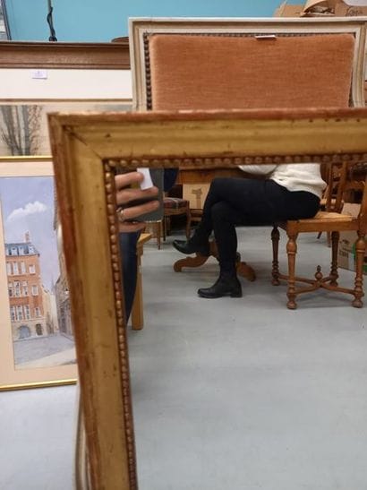 Miroir cadre doré
73 x 57 cm
