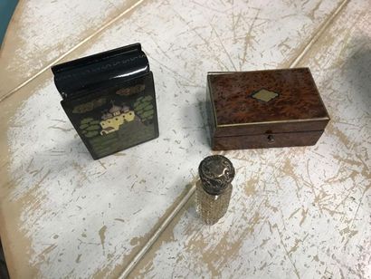 Flacon à parfum en cristal taille boîte en...