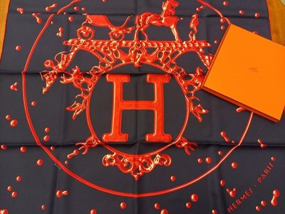 HERMES Paris made in france
Carré de soie...