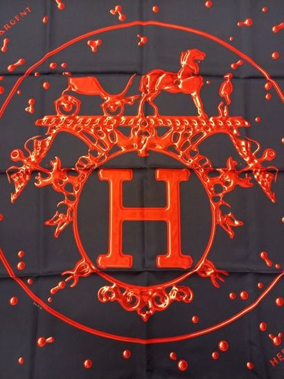 HERMES Paris made in france
Carré de soie...