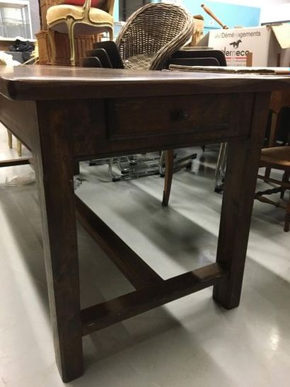 Table de ferme avec un tiroir
h : L : 180...
