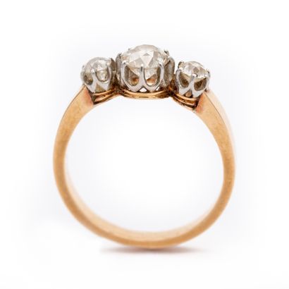 Bague en or jaune 18 K (750), trilogie de...
