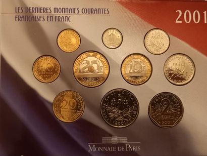 Série FDC BU 2001 et coffret MONACO B E 2005....