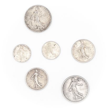 Lot de pièces d'argent dont

Dix pièces de...