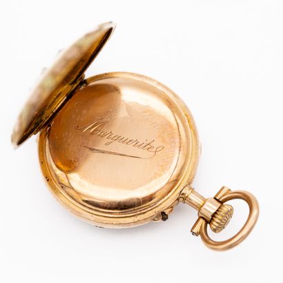 Montre de col en or jaune 18 K (750) à deux...