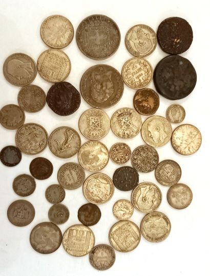 Lot de 225 gr de pièces argent du XIXeme,...