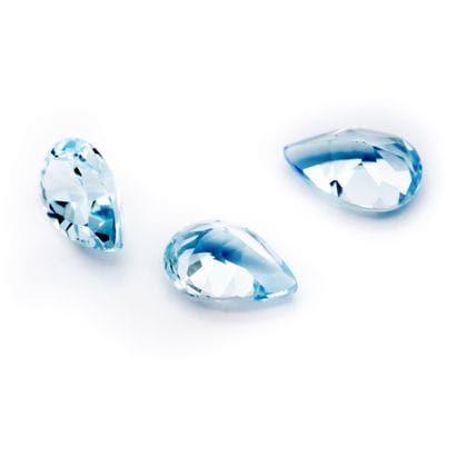 3 topazes bleues taille poire pour un poids...