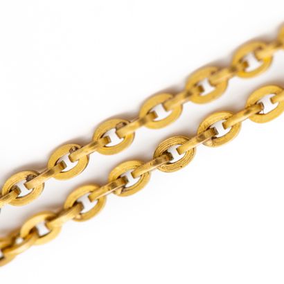 Sautoir en or jaune 18 K (750) maille jaseron....