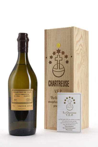 1 B CHARTREUSE JAUNE V.E.P. 100 cl 42% (Caisse...
