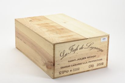 12 B LES FIEFS DE LAGRANGE (Caisse Bois d'origine)...