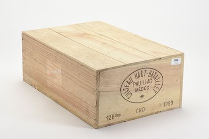 12 B CHÂTEAU HAUT-BATAILLEY (Caisse Bois...