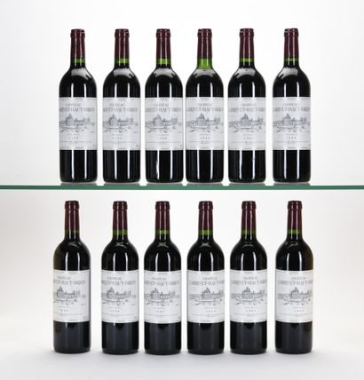 12 B CHÂTEAU LARRIVET-HAUT-BRION (1 e.l.a.)...