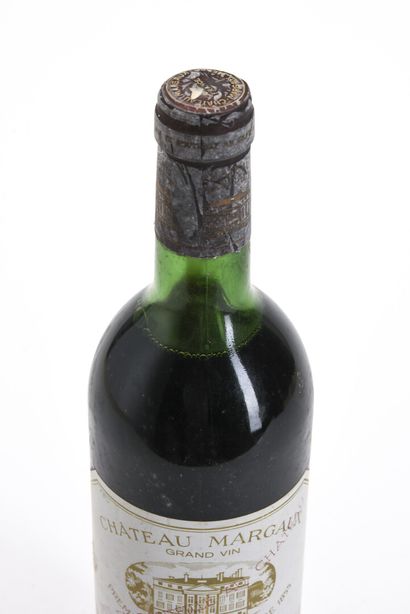 1 B CHÂTEAU MARGAUX (H.E.+; e.t.h; c.s.)...