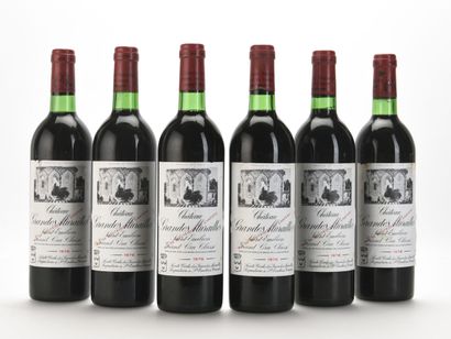 6 B CHÂTEAU LES GRANDES MURAILLES (3 B.G;...