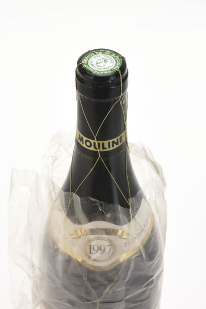 1 B CÔTE-RÔTIE LA MOULINE Guigal 1997

TVA...
