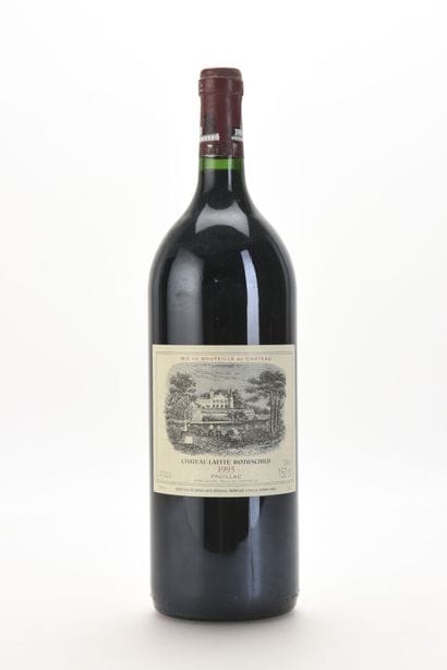 1 Mag CHÂTEAU LAFITE ROTHSCHILD (c.s. légères)...