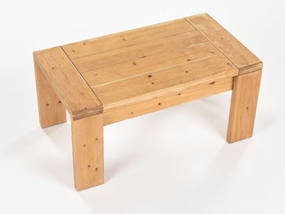 Sélection de Charlotte PERRIAND 

(1903-1999)...
