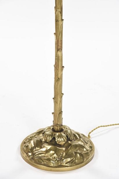 MAISON BAGUES

Lampadaire en bronze doré à...