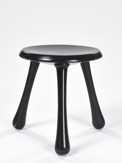 Ingvar KAMPRAD (1926-2018)

Fondateur d'Ikea

Paire...
