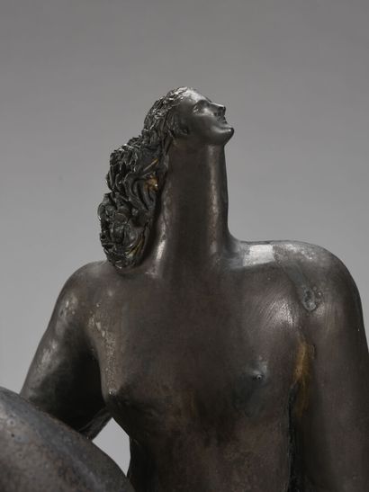 Michèle RAYMOND (Née en 1946), La Borne

Nue...