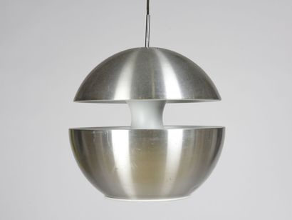 Bertrand BALAS (XX-XXI ème)

Suspension modèle...