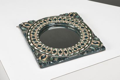 Roland ZOBEL (1915 - 2006) pour les Cyclades

Miroir...