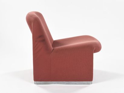 Giancarlo PIRETTI (Né en 1940)

Fauteuil...