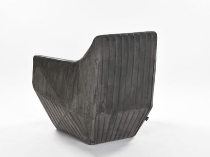 Ronan et Erwan BOUROULLEC (nés en 1971 et...