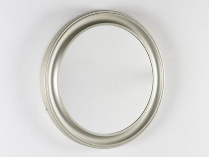 Sergio MAZZA (Né en 1931)

Miroir modèle...