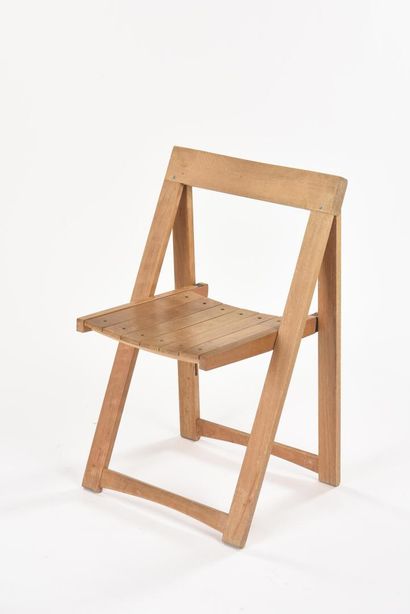 Aldo JACOBER ( XXème)

Suite de quatre chaises...