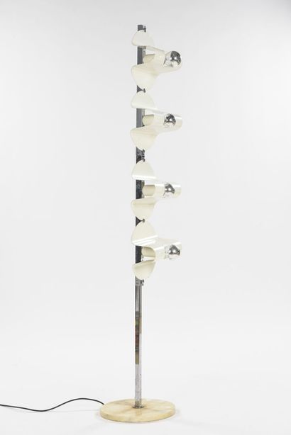 Goffredo REGGIANI (Né en 1929)

Lampadaire...