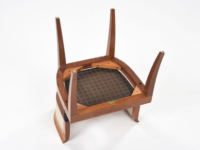 Léon KRIER (Né en 1946) 

Paire de fauteuils...