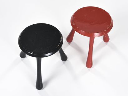 Ingvar KAMPRAD (1926-2018)

Fondateur d'Ikea

Paire...